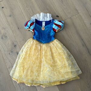 Snow White Costume